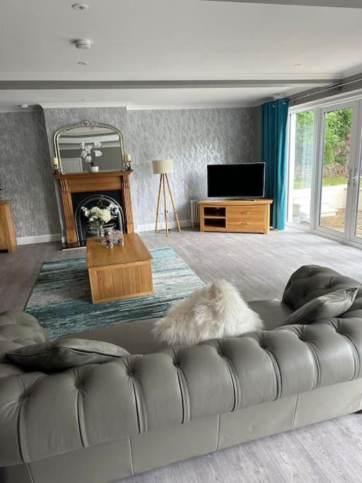 Cameron Coach House Modern Property In Murrayfield Edynburg Zewnętrze zdjęcie